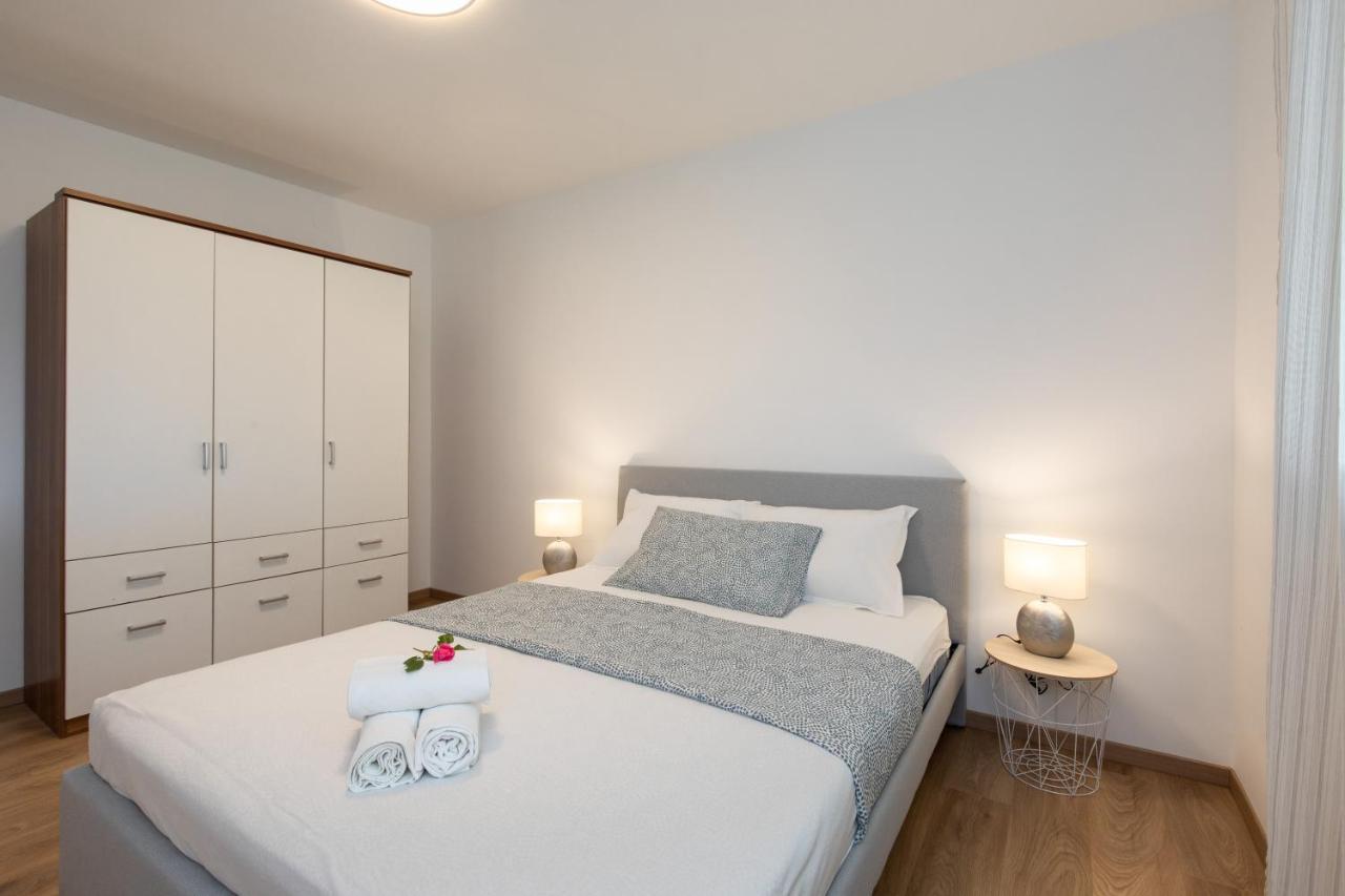 Basic 1 Apartment Njivice